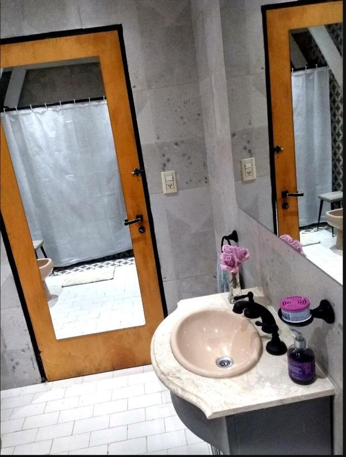 Trastienda Guest House El Calafate Luaran gambar